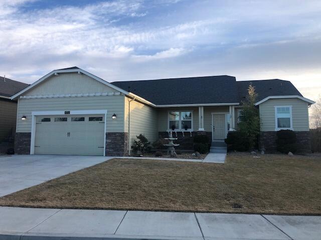 4752 SW Umatilla Ave, Redmond, OR 97756 - photo 1