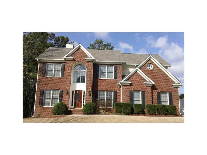 Exterior Front. Classic Traditional Front