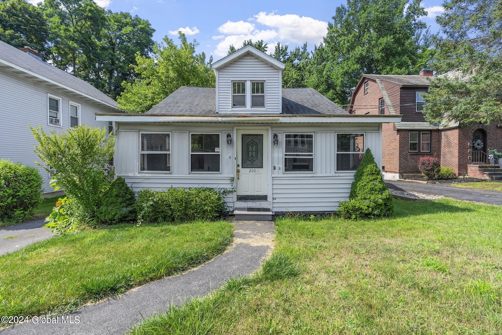 210 Menand Rd, Albany, NY 12211 - photo 1