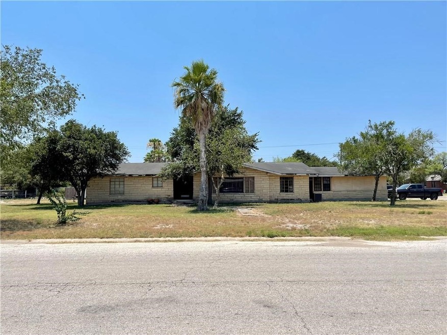 601 E Huisache St, Freer, TX 78357 MLS 432223