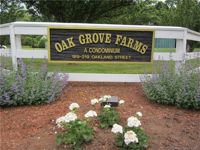Front entrance of Oak Grove Farm.