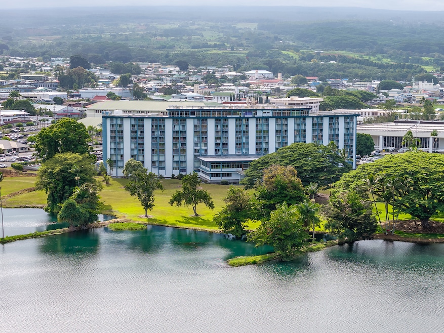 The Hilo Lagoon Center is situated on the banks of beautiful Wailoa State park