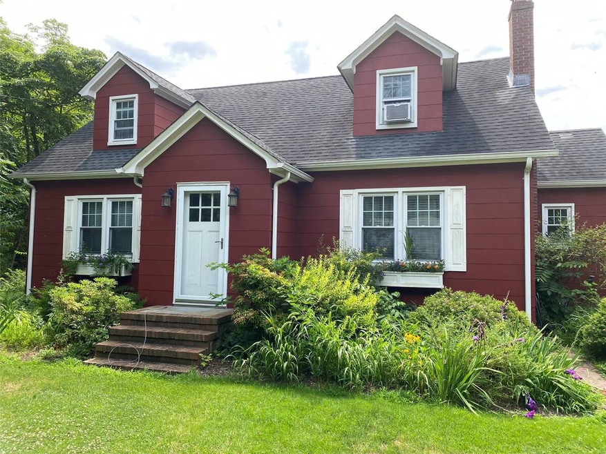 For Sale $950,000