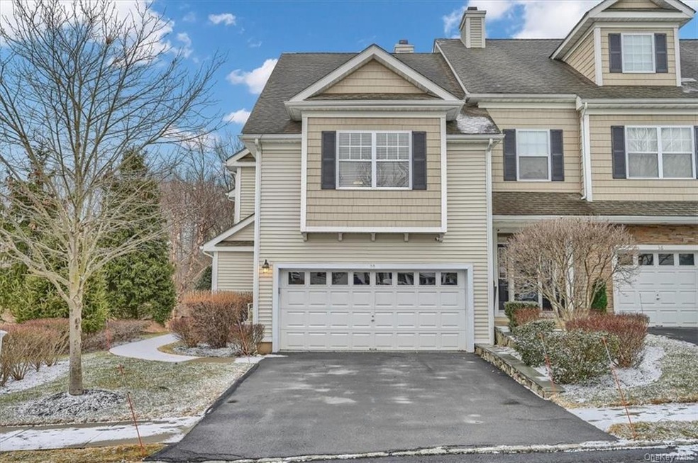 38 Putters Way, Middletown, NY 10940 - photo 1