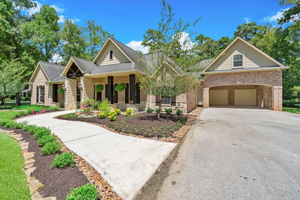 35 Timber Ln, Conroe, TX 77384 - photo 1