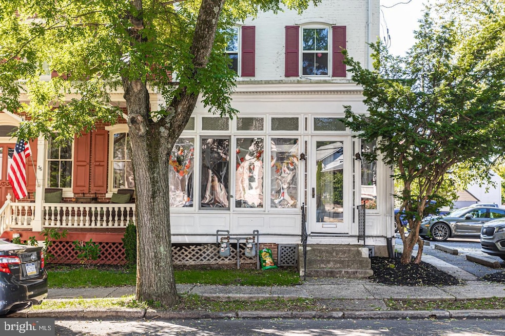 34 S Clinton St unit 1ST FLOOR, Doylestown, PA 18901 - photo 1