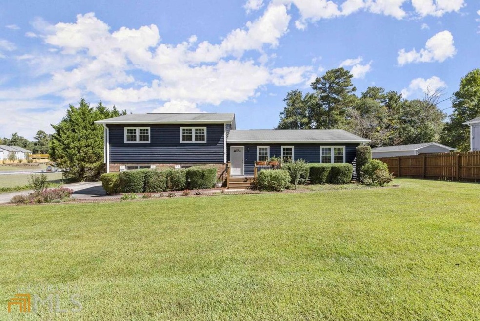 503 Tomahawk Trail, Woodstock, GA 30188 - photo 1