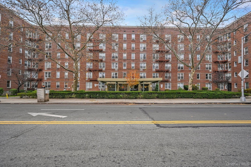 5930 108th St unit 4P, Corona, NY 11368 - photo 1