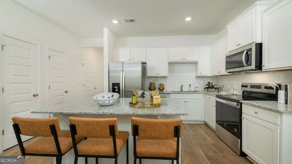 2822 Georgia Aster Way unit 11, Atlanta, GA 30318 - photo 1