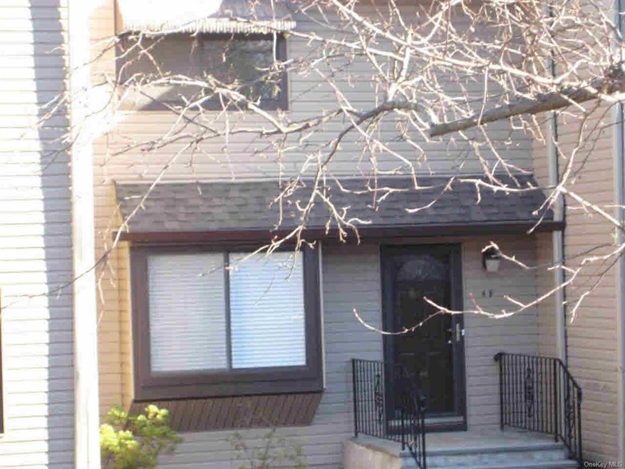 4 Downing Place unit 4F, Poughkeepsie, NY 12603 - photo 1