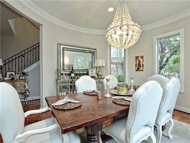 2800 Waymaker Way Formal Dining
