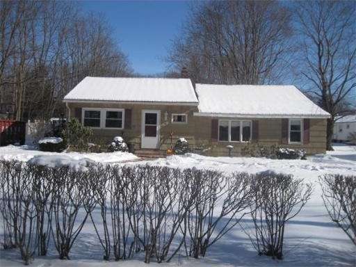 43 Burnett St, Auburn, MA 01501 - photo 1