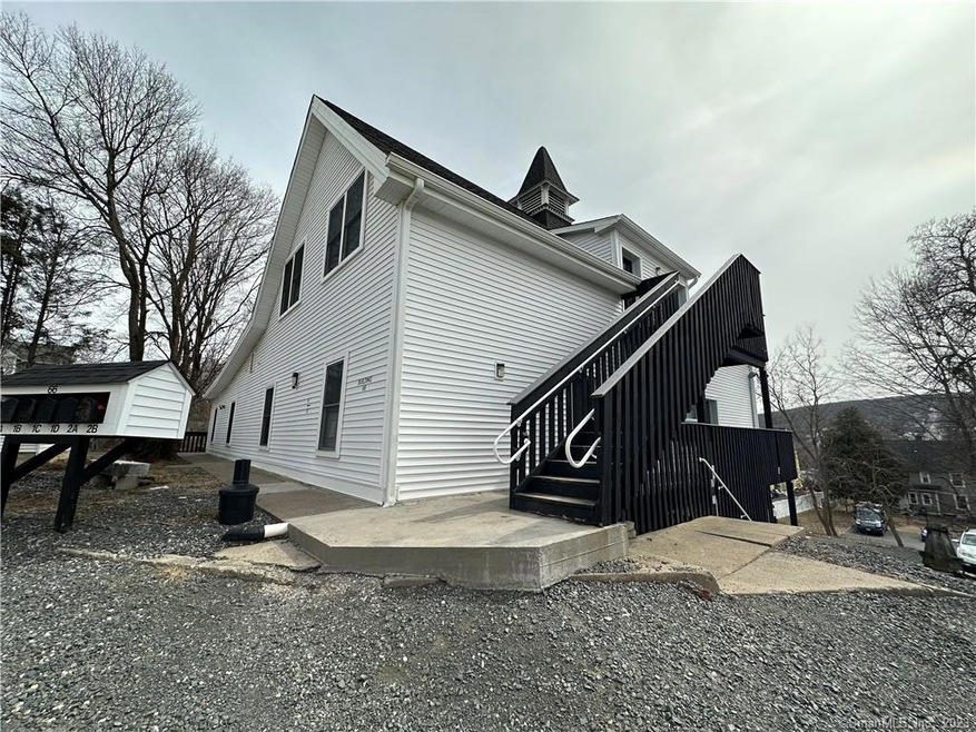 66 High St unit 2B, Bristol, CT 06010 - photo 1