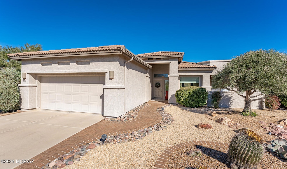 1018 N Desert Horizon Drive