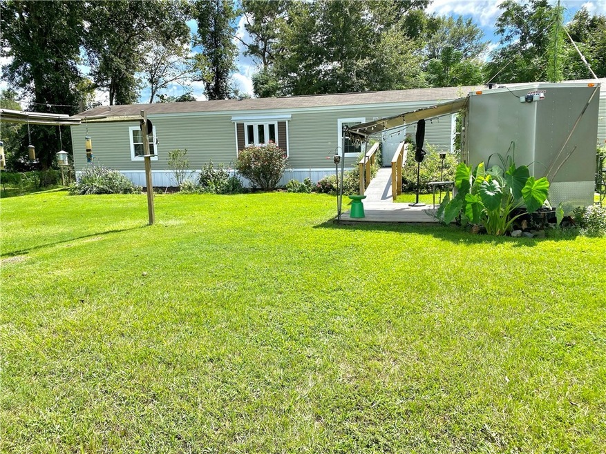Welcome Home to peaceful country living.