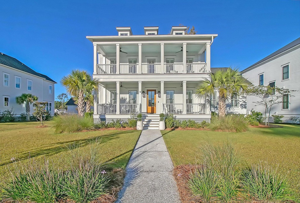 1919 Bolden Dr, Mount Pleasant, SC 29466 - photo 1