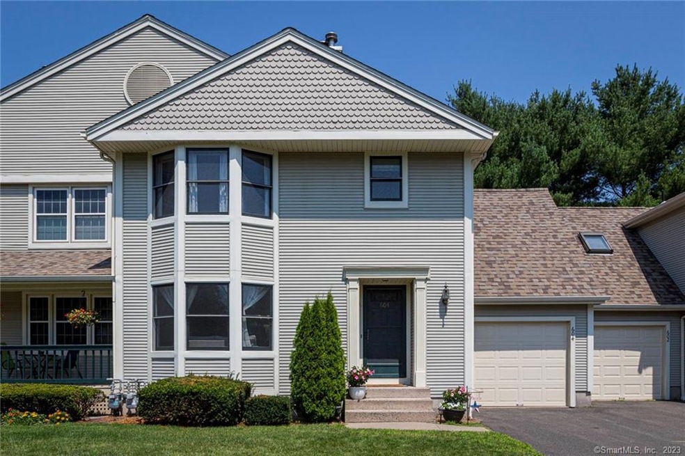 604 Meadowview Dr, East Windsor, CT 06088 - photo 1