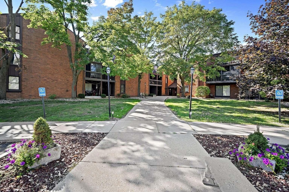 Cloisters Condo Entrance