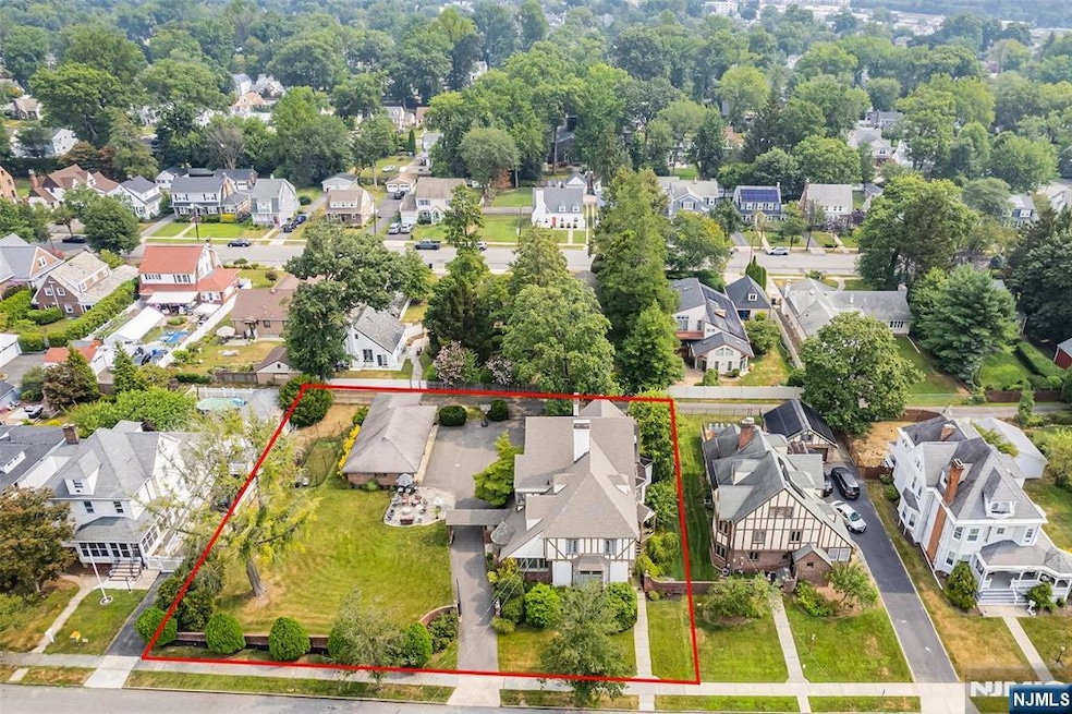 290 Clinton Place, Hackensack, NJ 07601 - photo 1