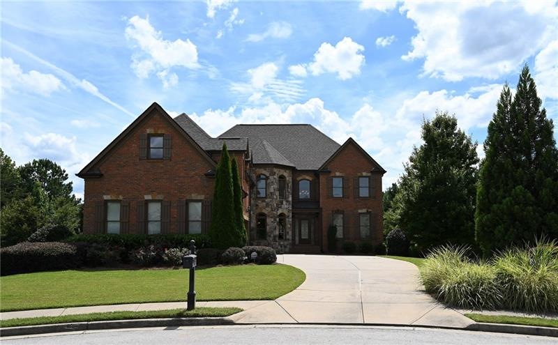 2680 Moon Chase Ln, Buford, GA 30519 - photo 1