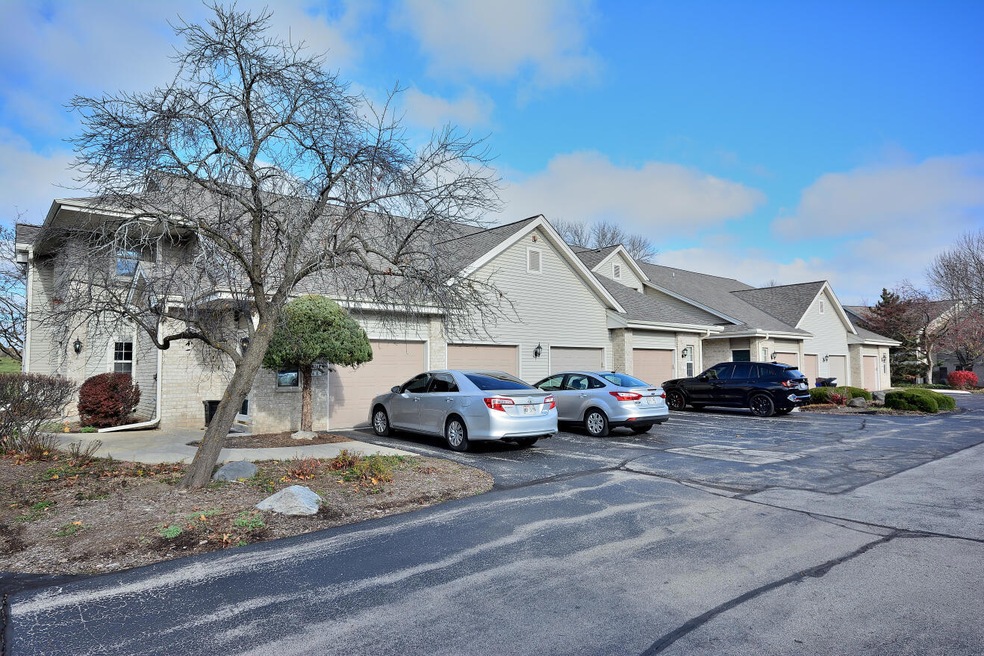 18740 Emerald Cir unit C, Brookfield, WI 53045 - photo 1