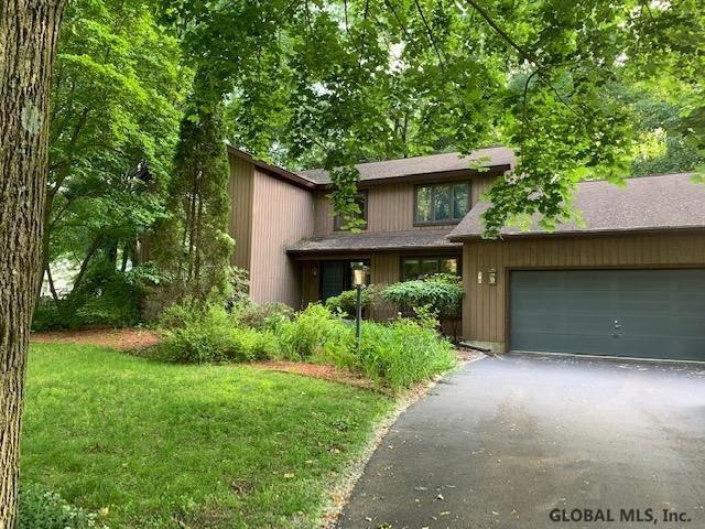 3 Brookhaven Dr, Schenectady, NY 12309 - photo 1