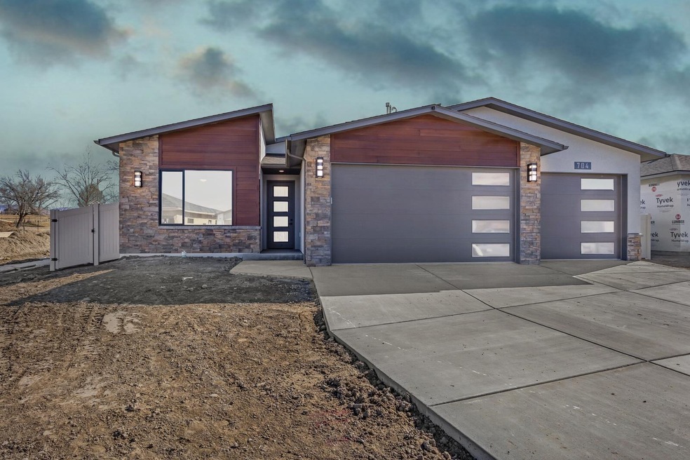 704 Lime Creek Rd, Grand Junction, CO 81505 - photo 1