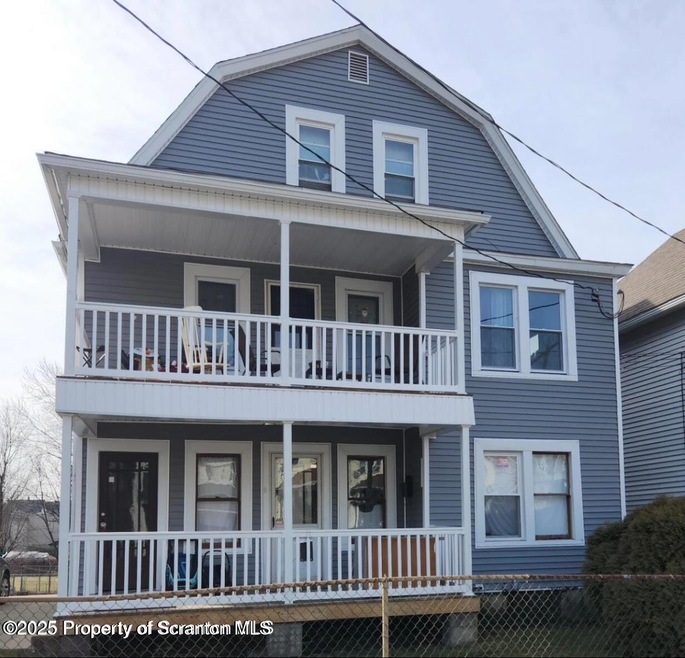 320 New York St unit 2, Scranton, PA 18509 - photo 1