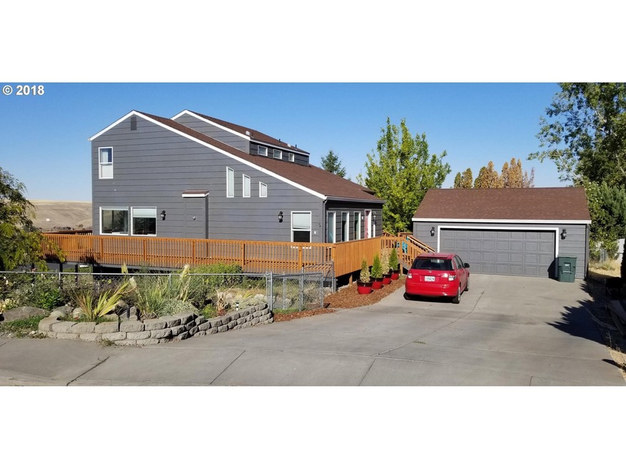 31 SE Kirk Place, Pendleton, OR 97801 - photo 1