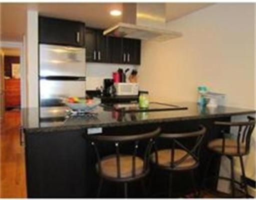 484 Commercial St unit 1, Boston, MA 02109 - photo 1