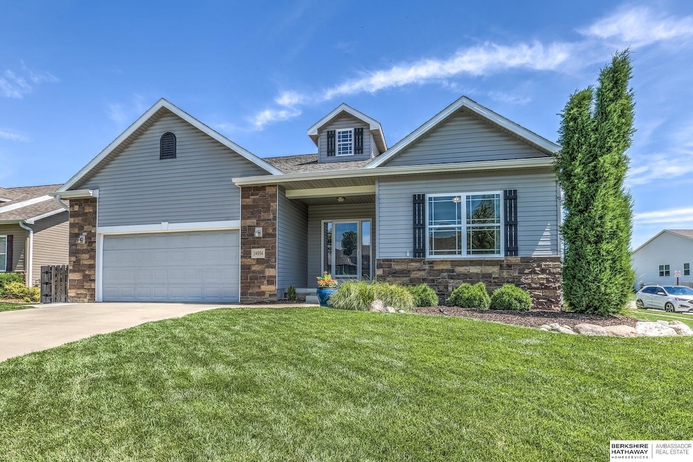 Sold $448,000 • Co-Listing Agent