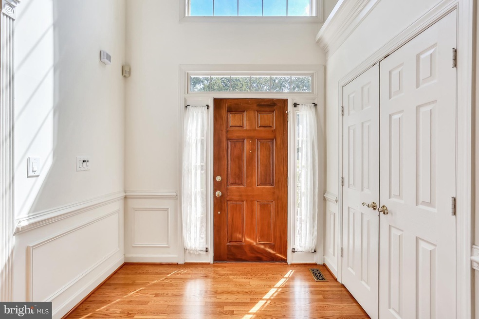 21624 Goshen Oaks Rd, Gaithersburg, MD 20882 - photo 1