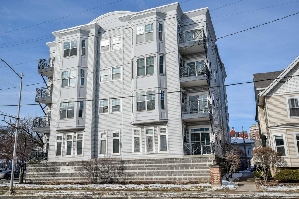 350 W Wilson St unit 203, Madison, WI 53703 - photo 1