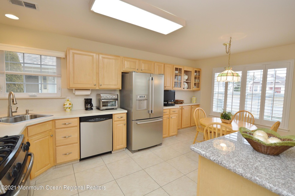 2470 Woodbine Ln, Toms River, NJ 08755 - photo 1