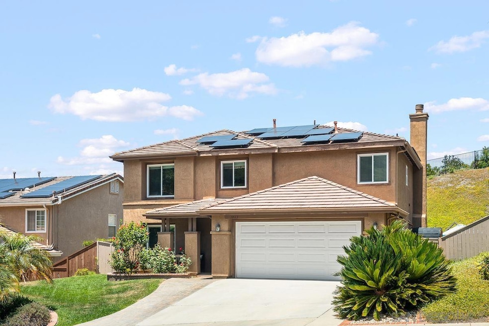 Sold $1,295,000 • Co-Listing Agent