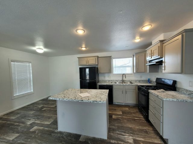 2537 Las Vegas Blvd N unit 76, North Las Vegas, NV 89030 - photo 1