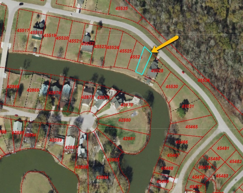 52 Wildwood Lake Dr, Huntsville, TX 77340 - photo 1