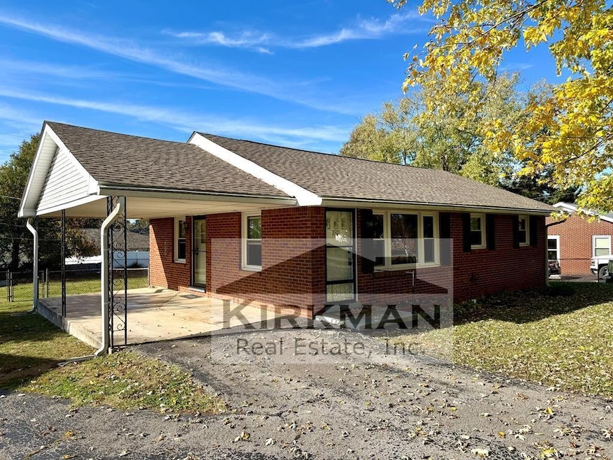 3507 Velma Dr, Hopkinsville, KY 42240 - photo 1