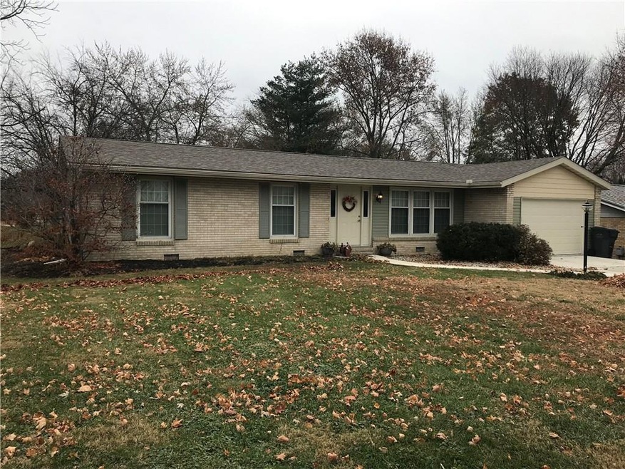 1516 Northcrest Dr, Anderson, IN 46012 - photo 1