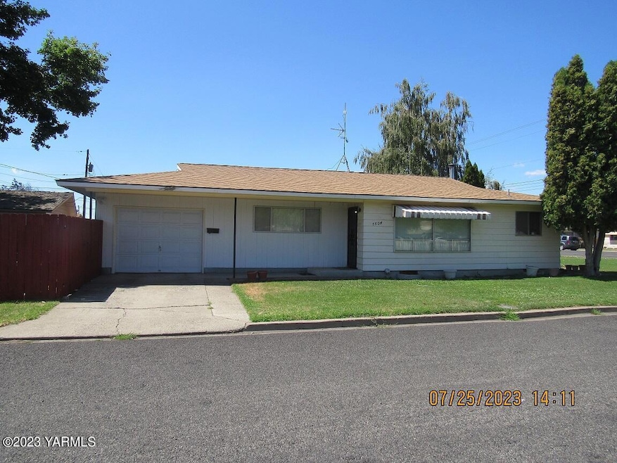 1504 S 5th front