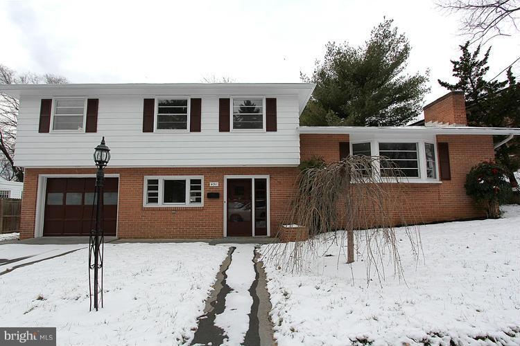 431 Bellview Ave, Winchester, VA 22601 - photo 1