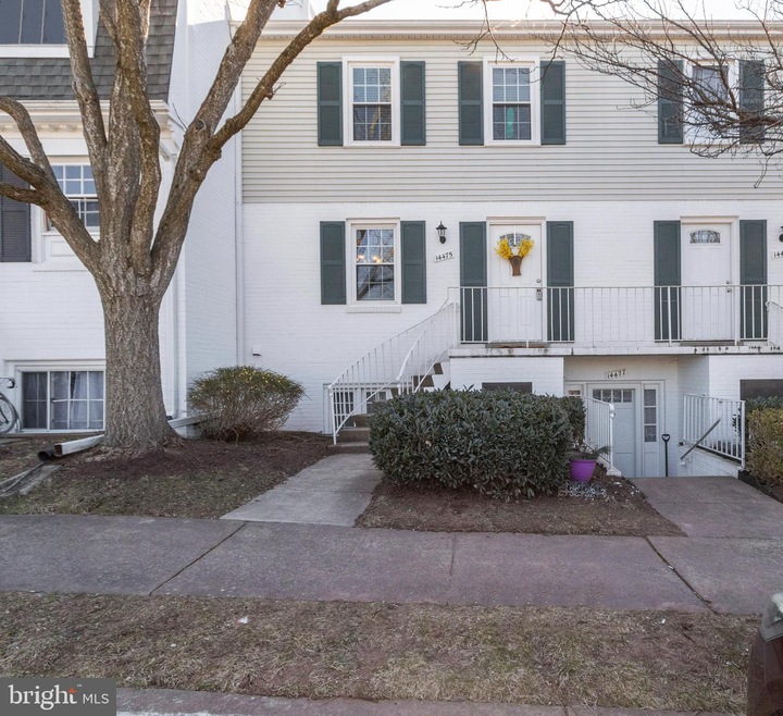 14475 Saint Germain Dr, Centreville, VA 20121 - photo 1