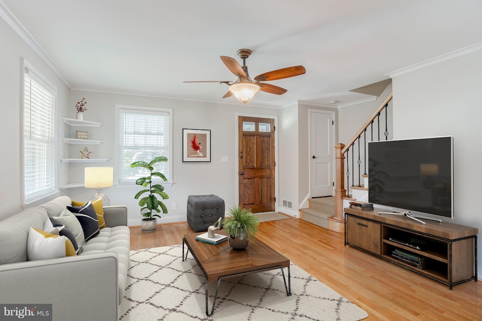 8626 Oak Rd, Parkville, MD 21234 - photo 1