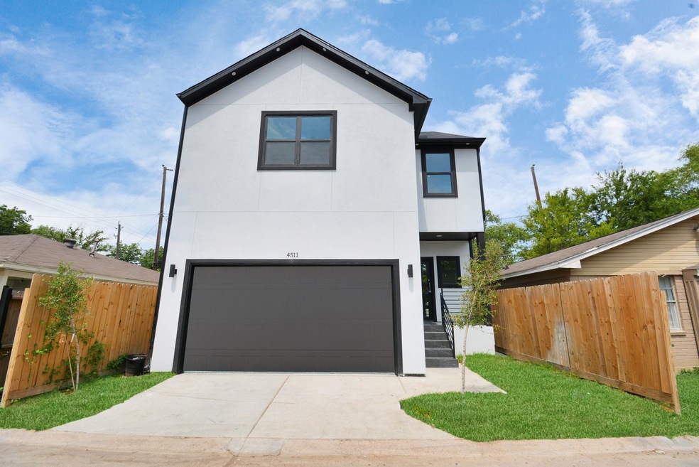 4511 Lelay Cir, Houston, TX 77022 - photo 1