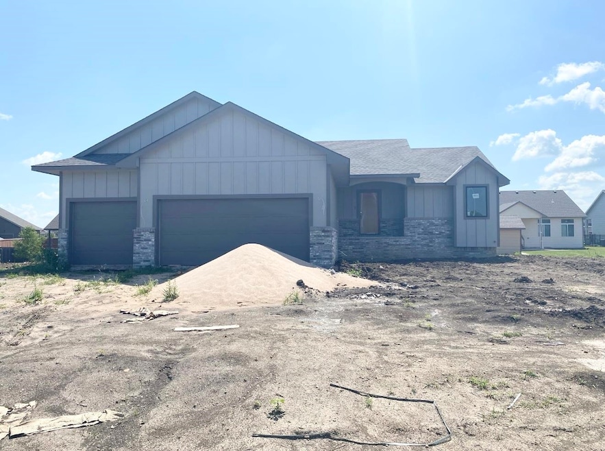 2104 S Tara Falls St, Wichita, KS 67207 - photo 1