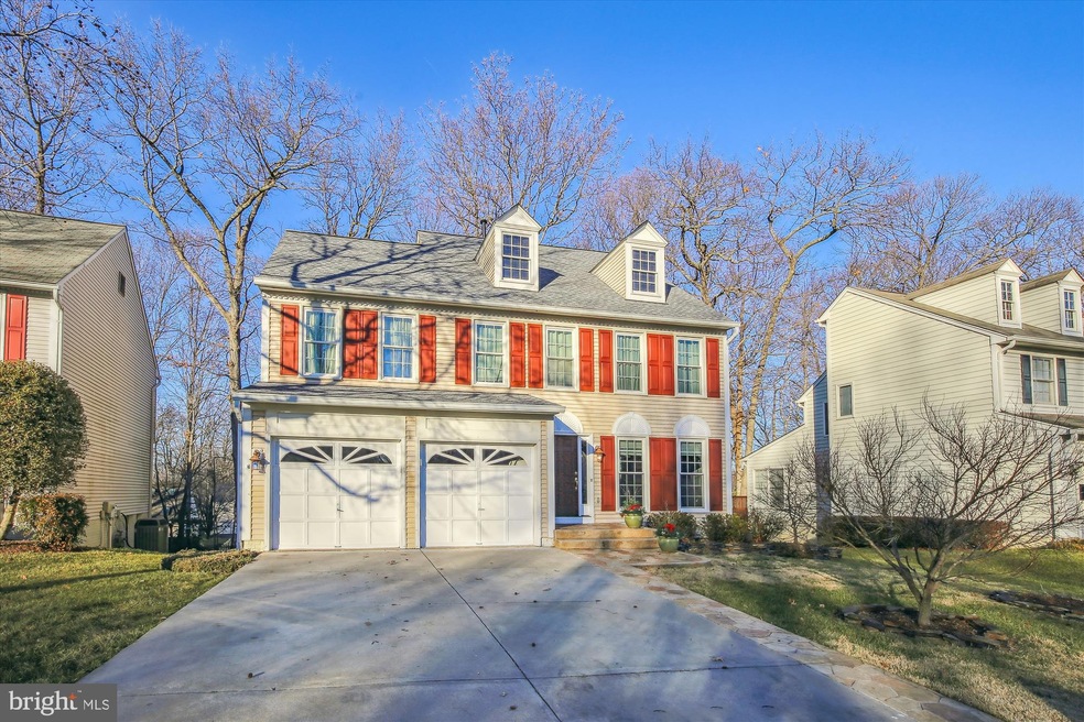 9120 Wood Pointe Way, Fairfax Station, VA 22039 - photo 1