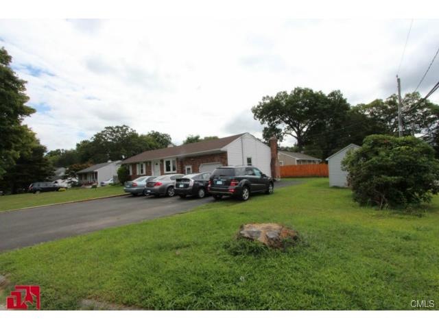 4 Grove Place, Danbury, CT 06810 - photo 1