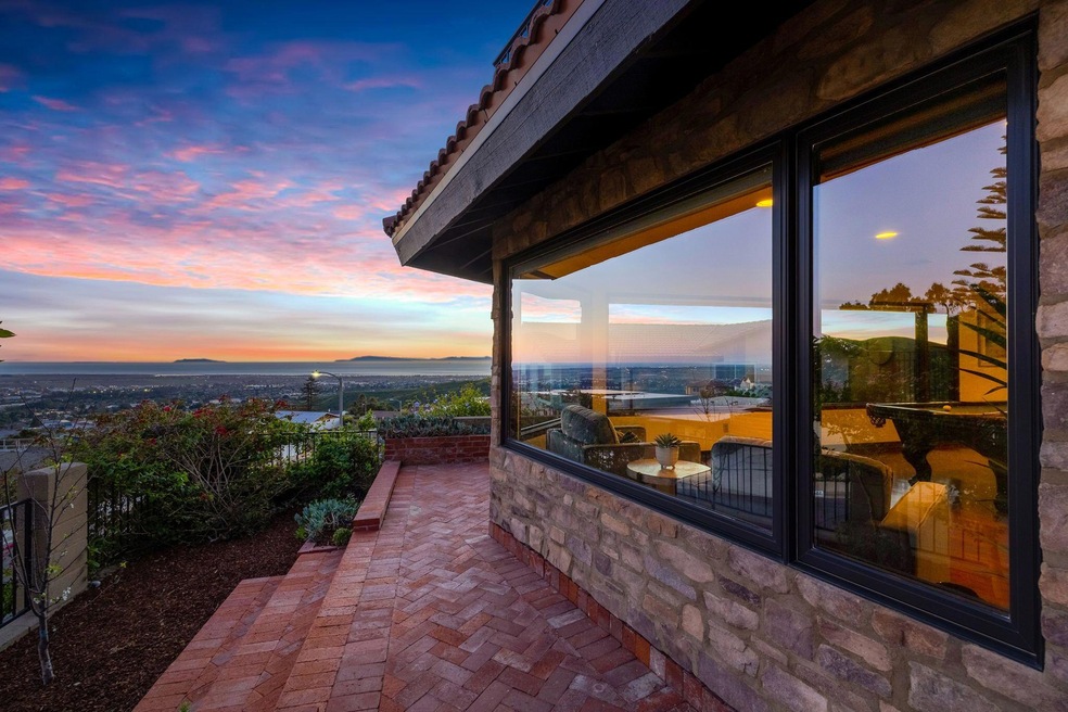 1-web-or-mls-UpmarketMedia_5547TopTwi-4