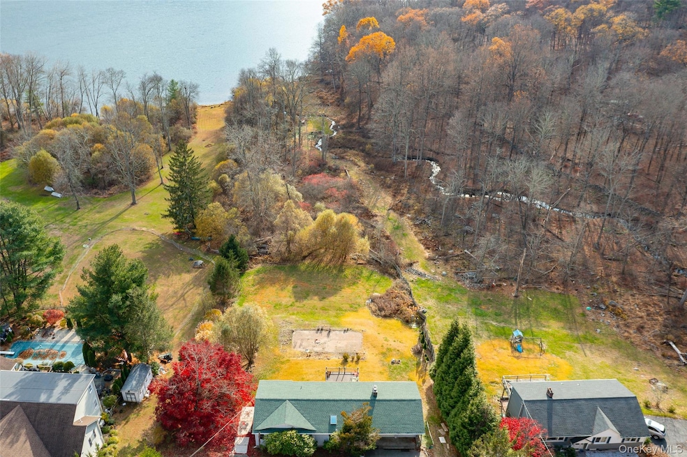 21 N Gate Rd, Carmel, NY 10512 - photo 1