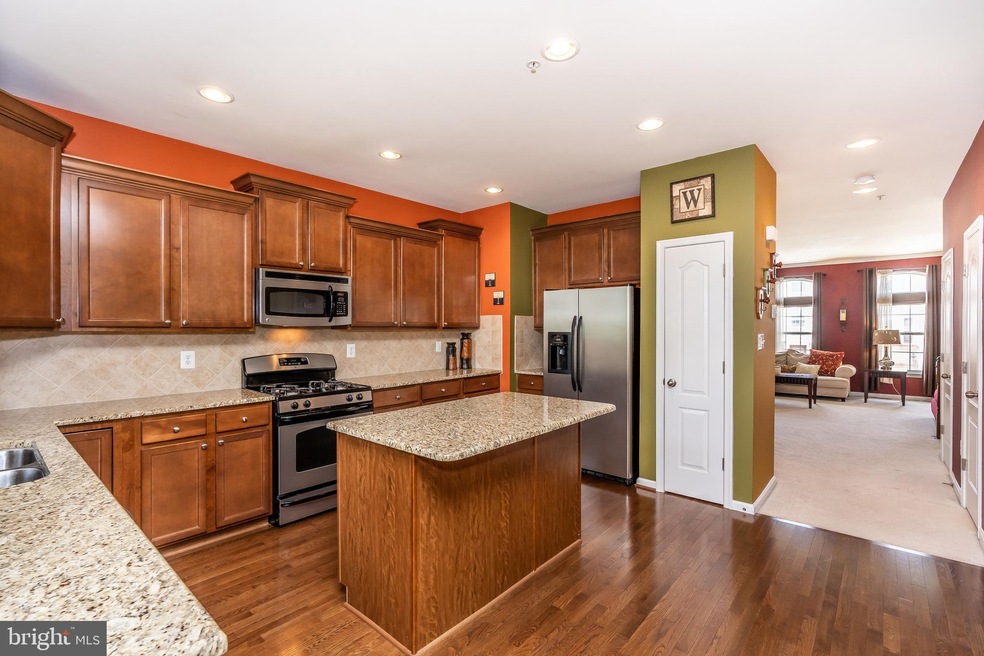 7352 Mockingbird Cir, Glen Burnie, MD 21060 - photo 1